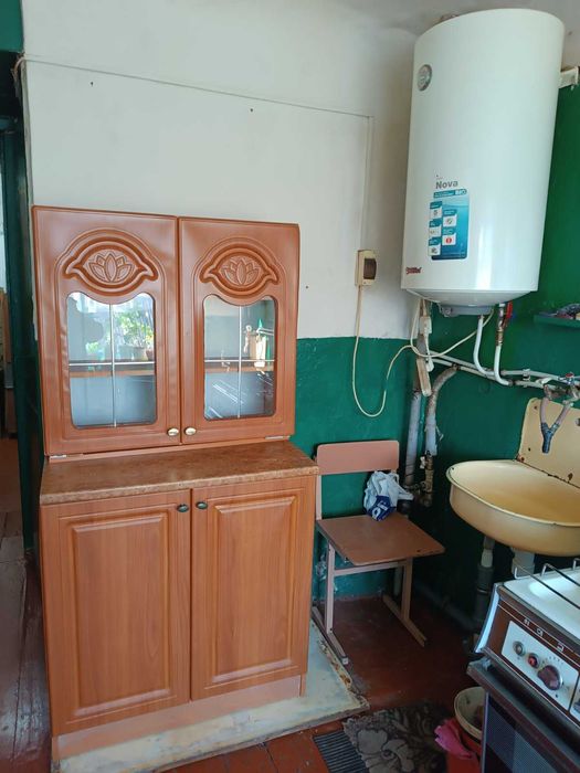 Продам  кімнату в гуртожитку   центр