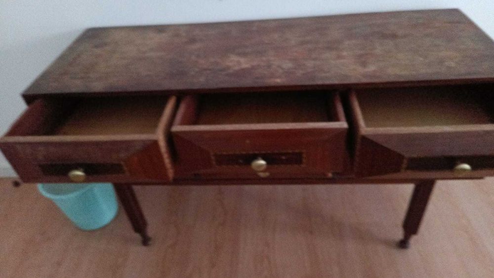 cómoda vintage com 6 gavetas