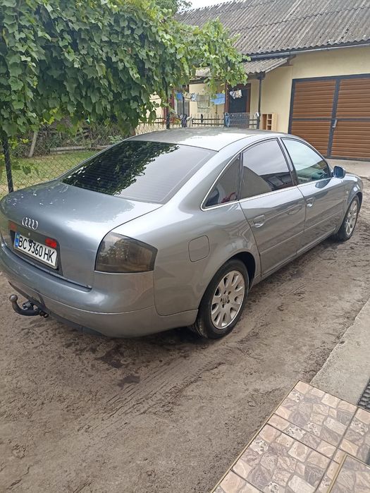 Автомобіль Audi a6 1.9 дизель