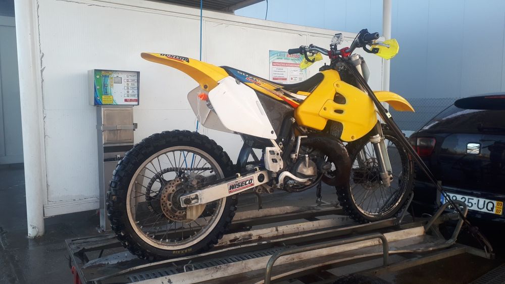 Suzuki rm 125 98