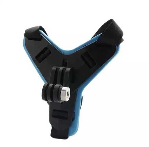 Acessório Gopro (NOVO) para capacete de mota em preto e em azul.