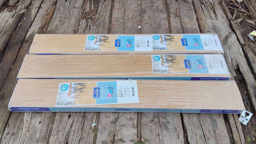 Nowe panele podłogowe Quick step 3 paczki.