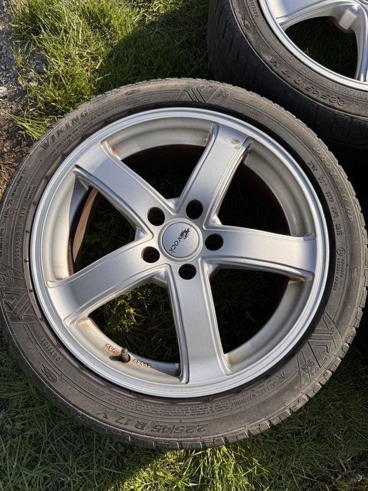 Felgi aluminiowe TEC AS2 17" 5x112 + opony Viking ProTech