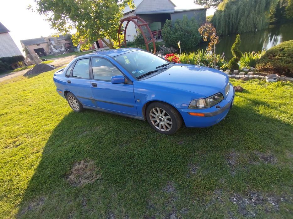 Volvo S40