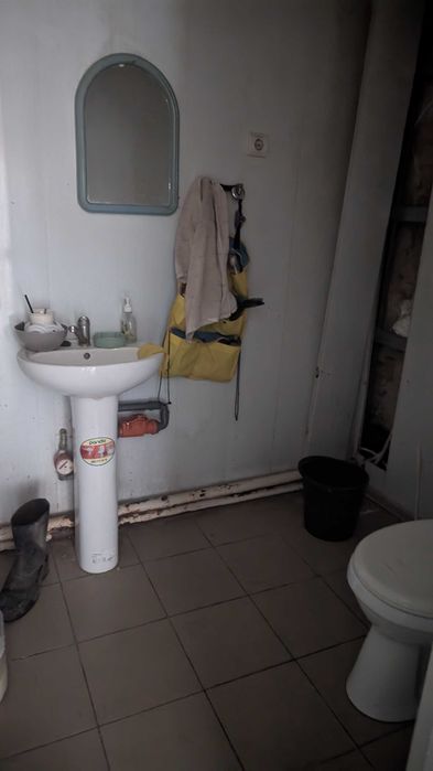 Продам (розстрочка)гарне приміщення  по( вул.Лермантова) пр.Центральний 16.