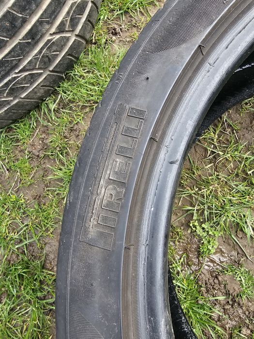 Opony letnie Pirelli 245/35R18