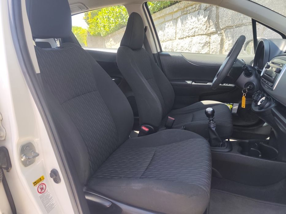 Toyota Yaris 1.4 D-4D 90 CV | 2012 | Muito Económico | Excelente Estado