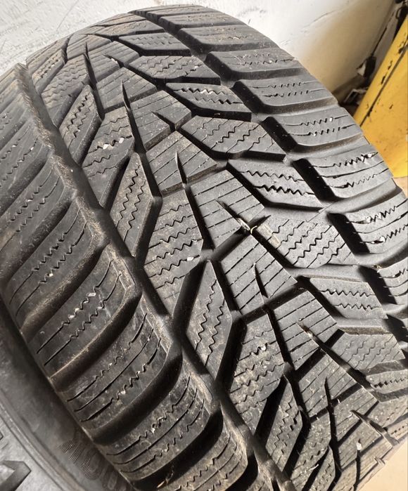 215/40/18 idealne 8mm cena za 2szt Hankook Wintericept