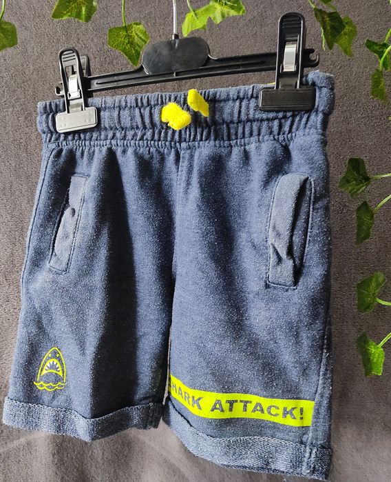 Spodenki chłopięce rozmiar 98