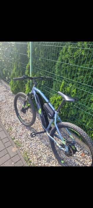 Rockrider est 100 rower elektryczny
