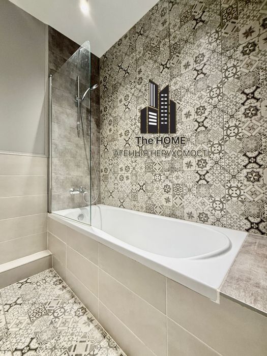 Продаж 2 кімнати та велика кухня-вітальня ЖК Оранж Парк