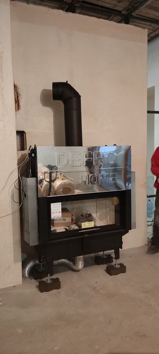 Kominek koza z płaszczem wodnym