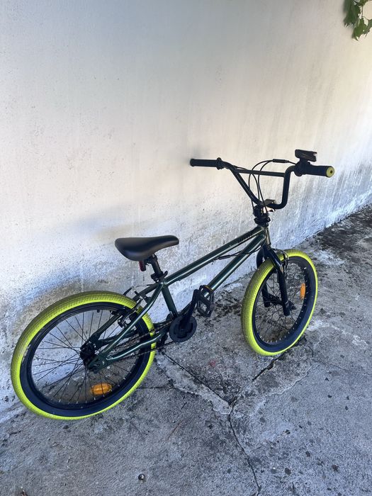 Bmx como nova pouco uso