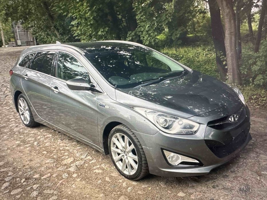 АвтоРазборка Hyundai i40 1.7crd(2015)Двери