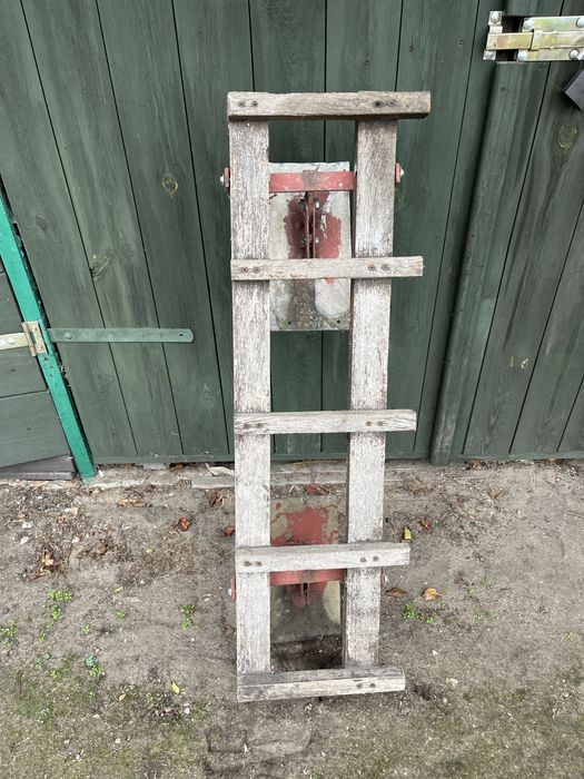 Schody zewnetrzne dachowe