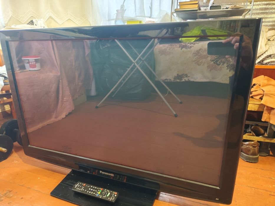 Телевізор плазмений