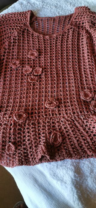 Blusa senhora arrendada nova sem uso  da Zara