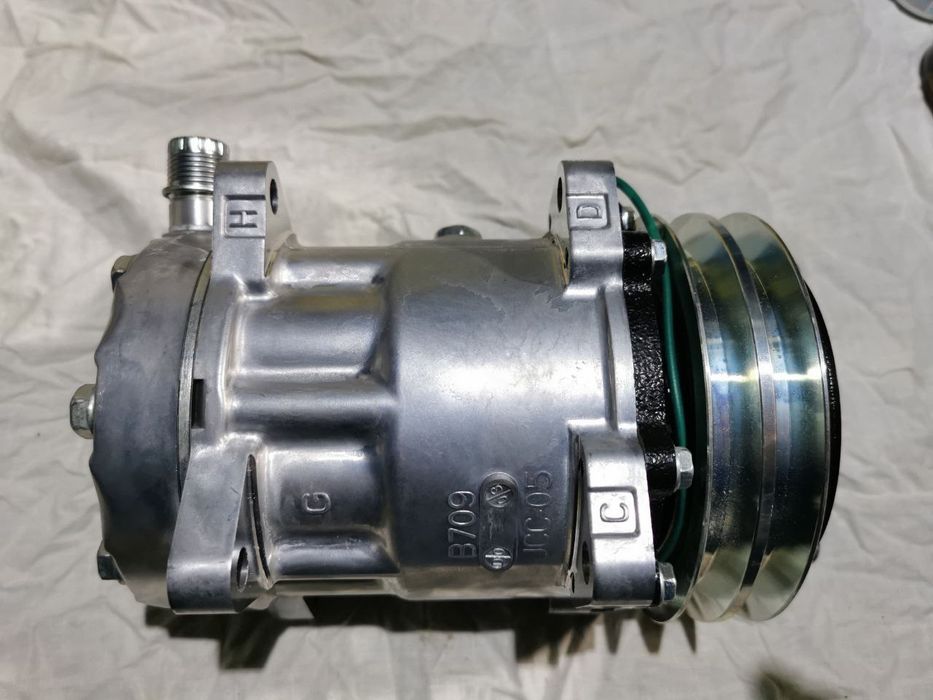 Компресори кондиціонера універсальні Sanden SD7H15