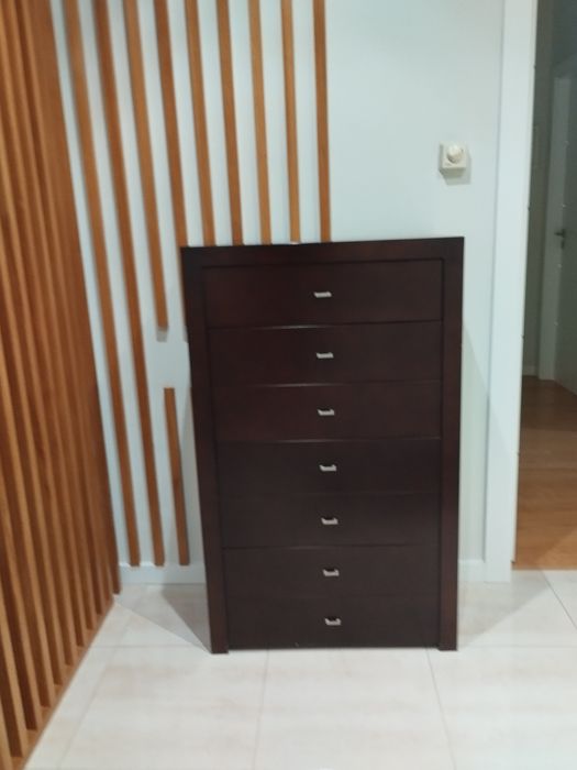 Aparador de entrada castanho  em bom estado