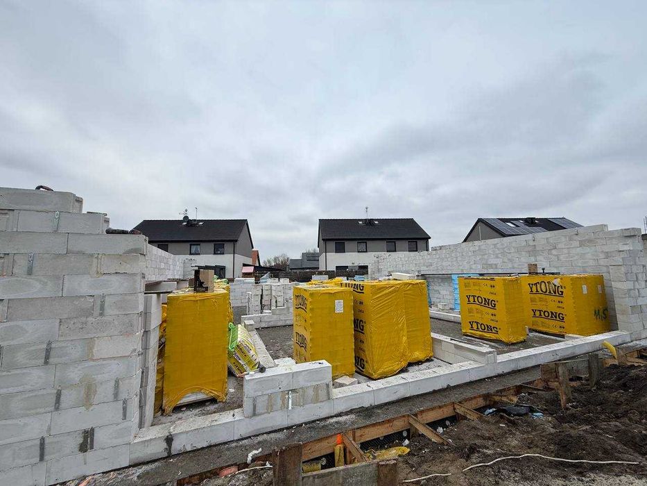 Domy w bawarskim stylu w Dobrzykowicach – bezpośrednio od dewelopera