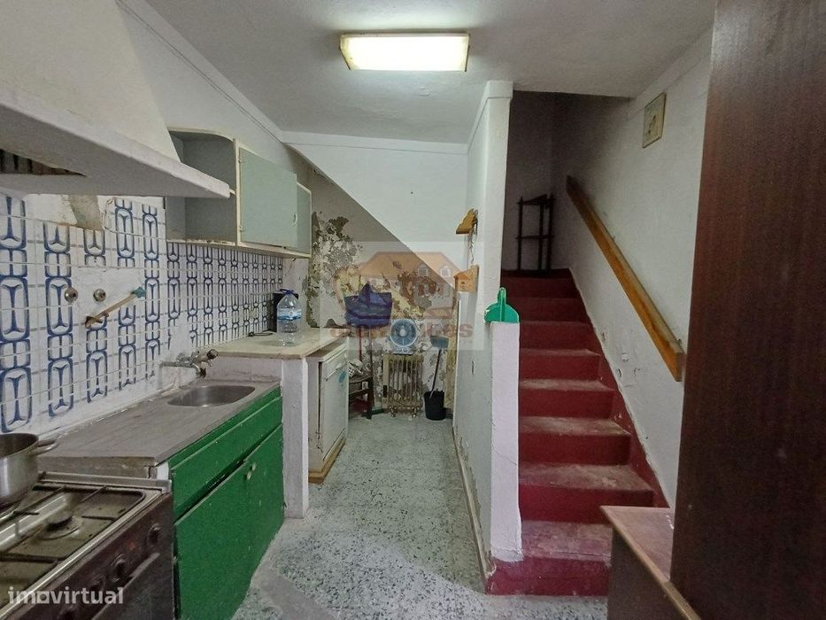 Casa para recuperar - 5 minutos a pé do centro de Alcácer do Sal