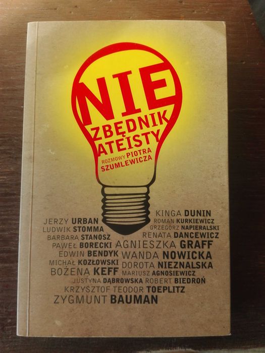 Książka "Niezbędnik ateisty" Piotr Szumlewicz