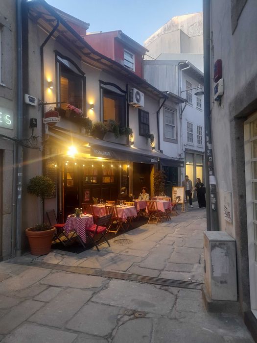 PORTO • BRAGA • DOURO • SANTIAGO | TOUR PRIVADO