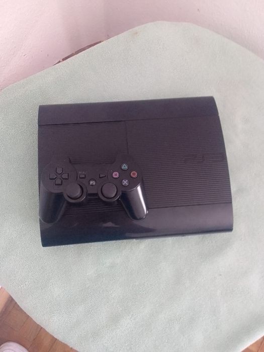 Ps3 Super slim +13 jogos