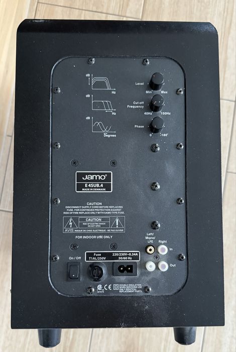 Subwoofer Jamo E 4SuB.4