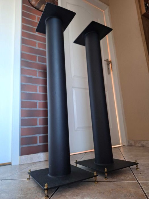 standy stojaki statywy pod kolumny głośnikowe