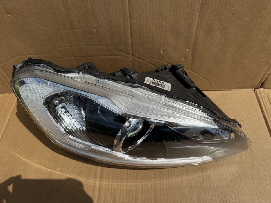 Volvo xc60 reflektor  bi-xenon ABL lift 31420.258