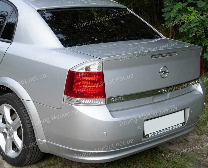 Лип спойлер на крышку багажника Opel Vectra C, Козырек на заднее стекло Опель Вектра Ц