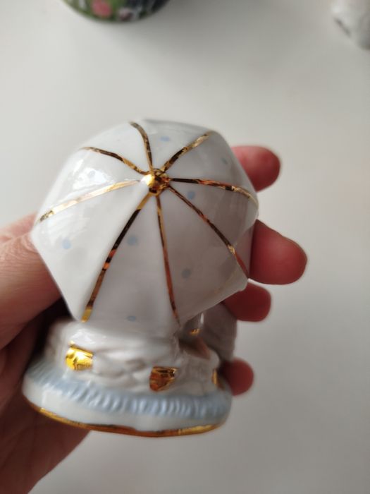 Boneco de porcelana