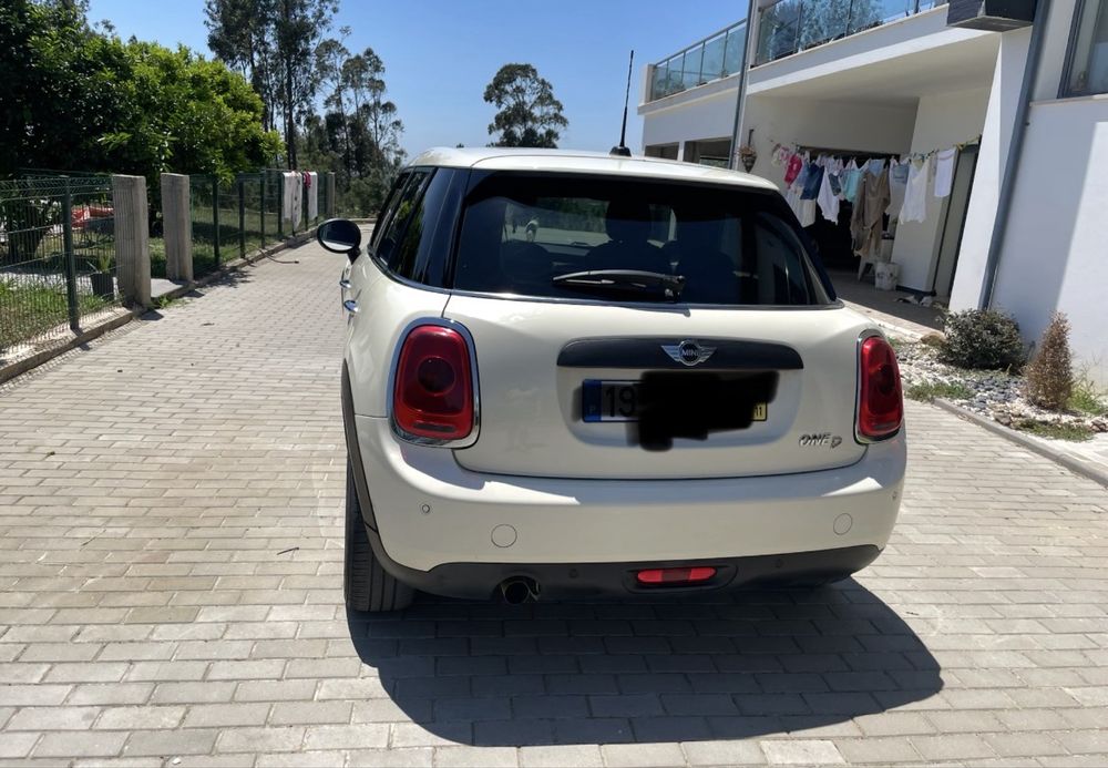 Mini one D como novo