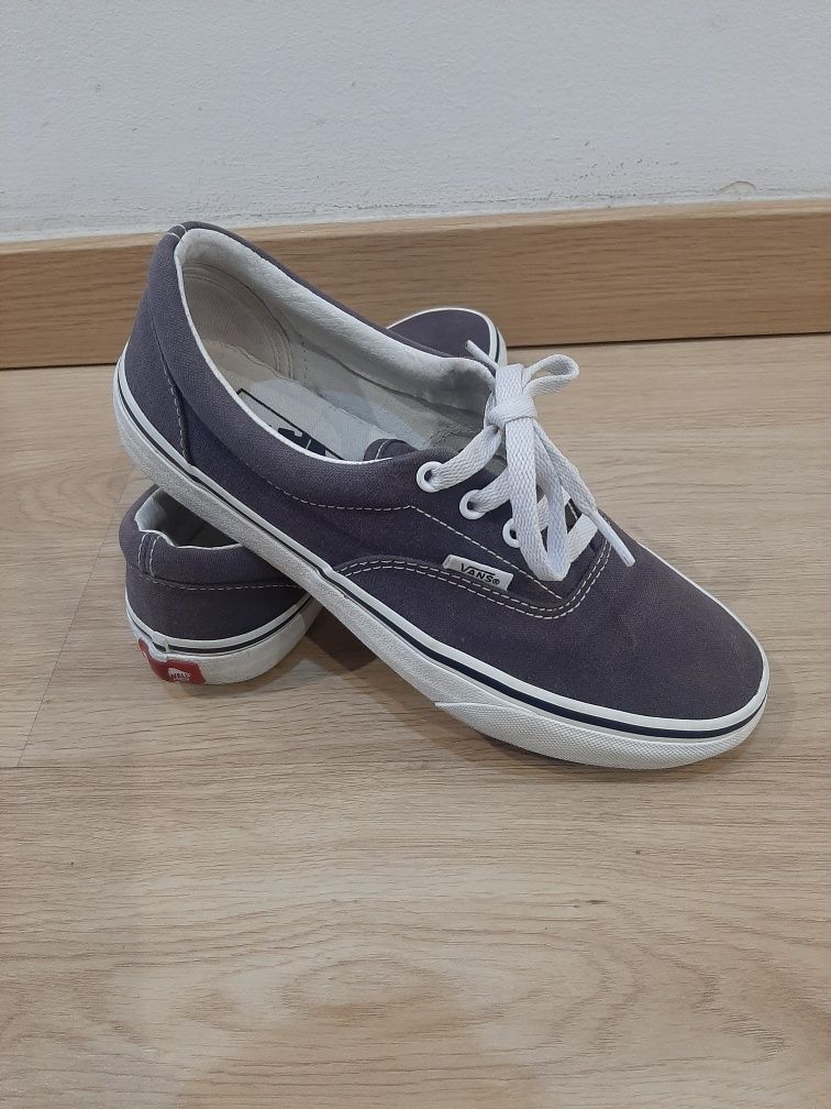 Authentic roxo top
