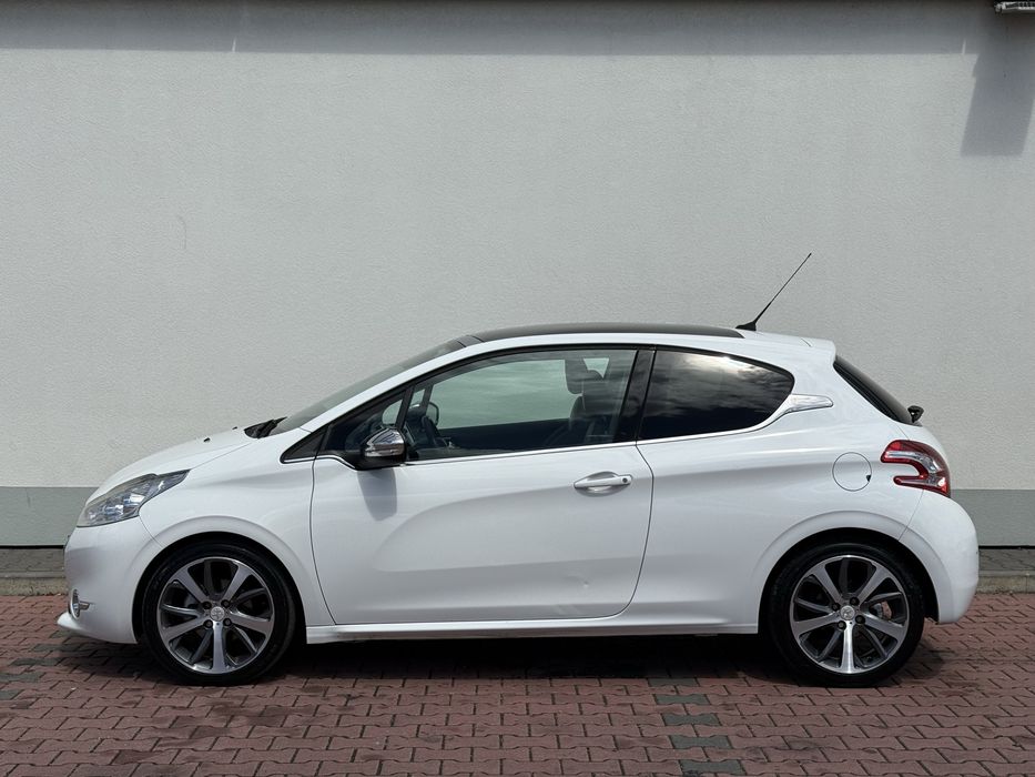 Peugeot 208 1.6 HDi 115cv Coupé Allure | Nacional | Full Extras | 2012 | Garantia 12 Meses Incluída | Possível Financiamento