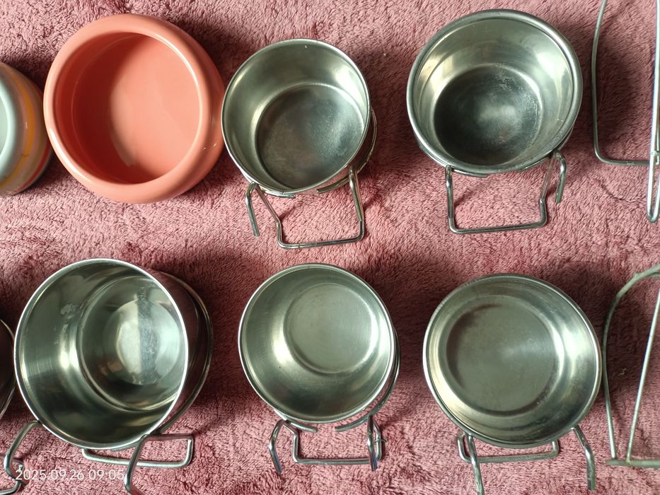 Годівнички, ясла для сіна гризунам в клітку