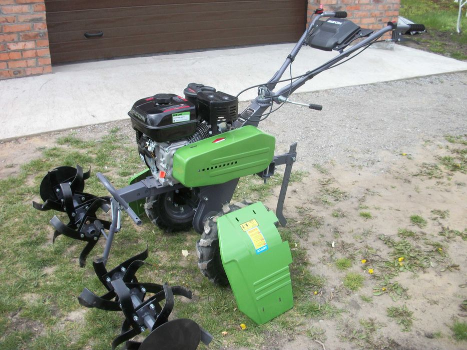 Продам новий мотоблок BIZON 910 LUX
