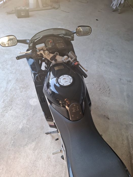 Honda VFR 750 1992 | 33.000 km | Excelente estado