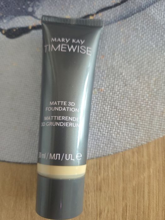 Mary kay podkład matujący Beige W160