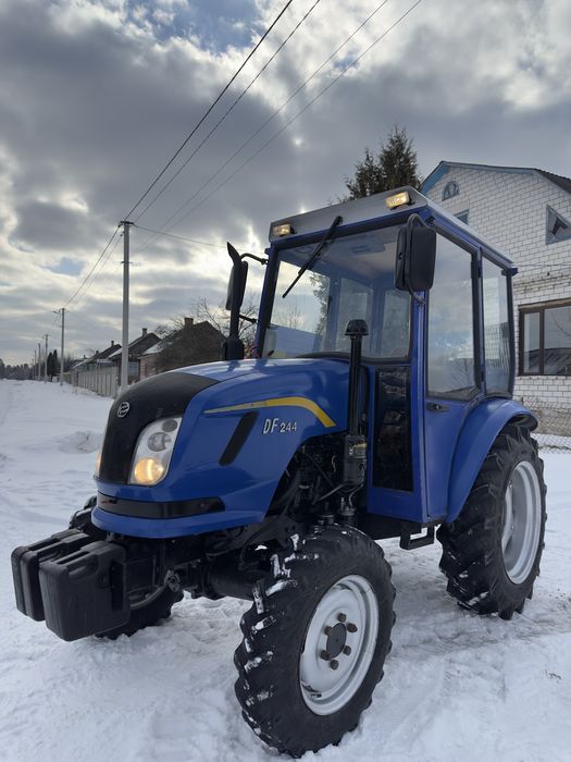 Dongfeng 244 DHX на широкій резині 4х4 мінітрактор