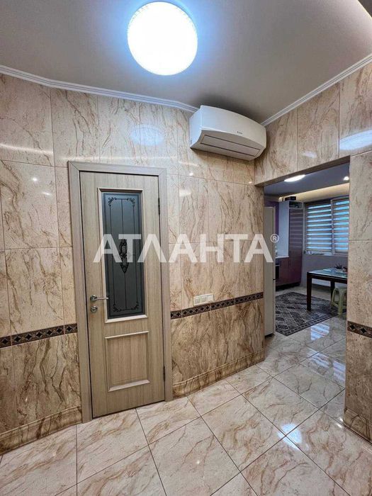 1кімнатна квартира 60м2 ЖК Острова з ремонтом. Єоселя та Євідновлення.