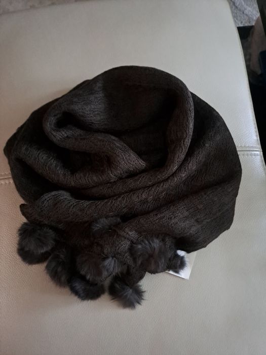 SZAL damski, brązowy 200 × 70 cm.