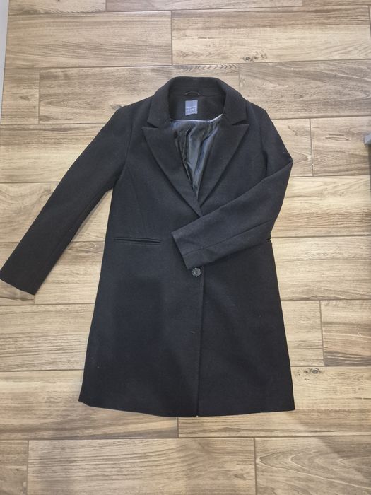 Płaszcz czarny 36-38