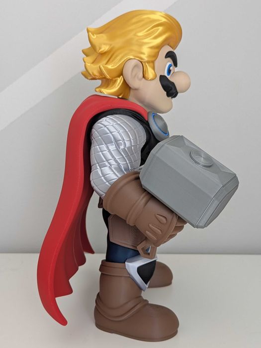 Fanart de Mario x Thor