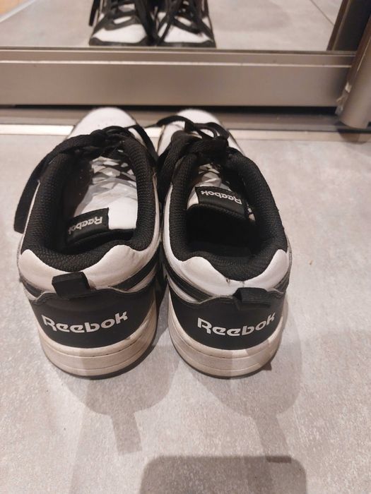 Chłopięce buty Reebook rozmiar 36,5