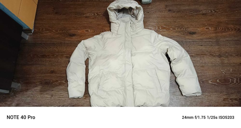 Kurtka puchowa 4F L ( XL ?) damska zimowa