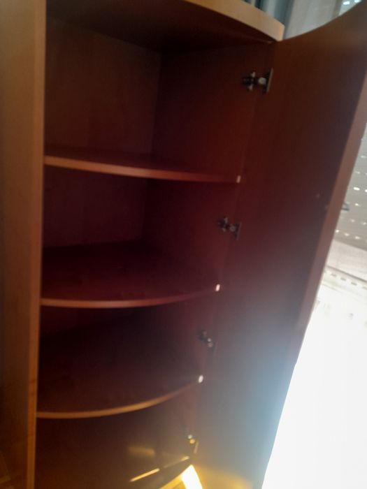 Movel sala ou quarto, cor madeira