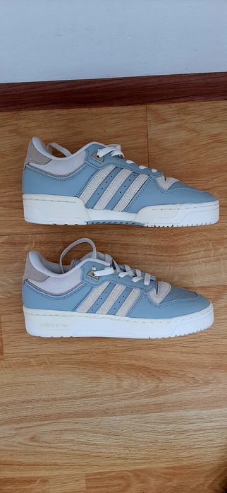 Кросівки  Adidas  RIVALRY 86 LOW SHOES
