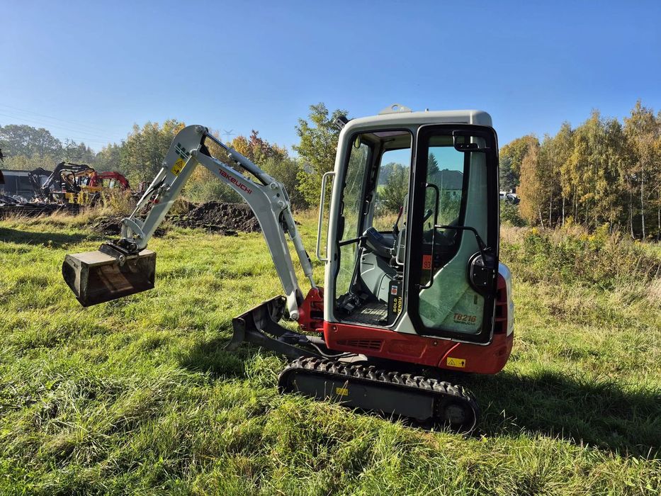 Takeuchi TB216  Minikoparka koparka Takeuchi TB216 z 2022r 850mth
